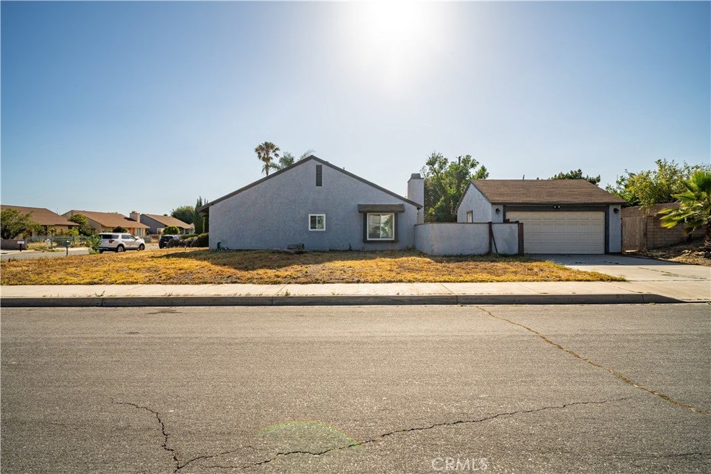 1328 W Jackson