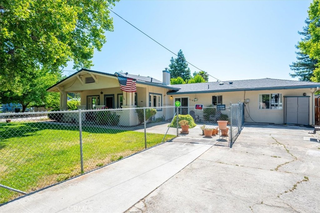 7100 Navajoa Avenue