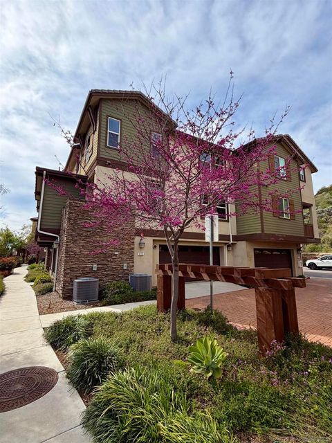 Tiny photo for 415 mission villas road Rd, San Marcos, CA 92069 (MLS # 260005387SD)