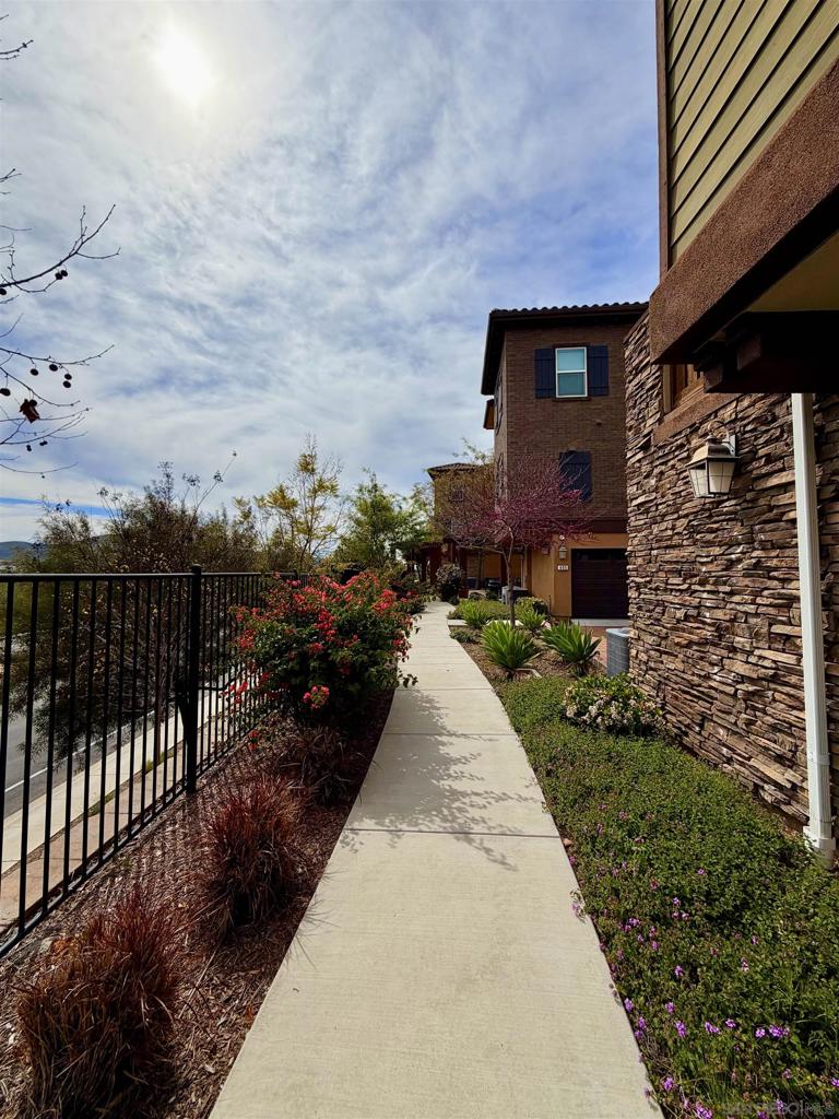 415 mission villas road