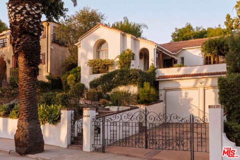 Photo of 6484 Ivarene Avenue, Los Angeles, CA 90068 (MLS # 26998699)