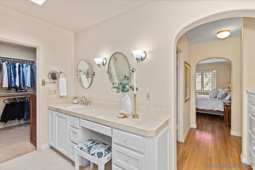 Mission Hills - Residential