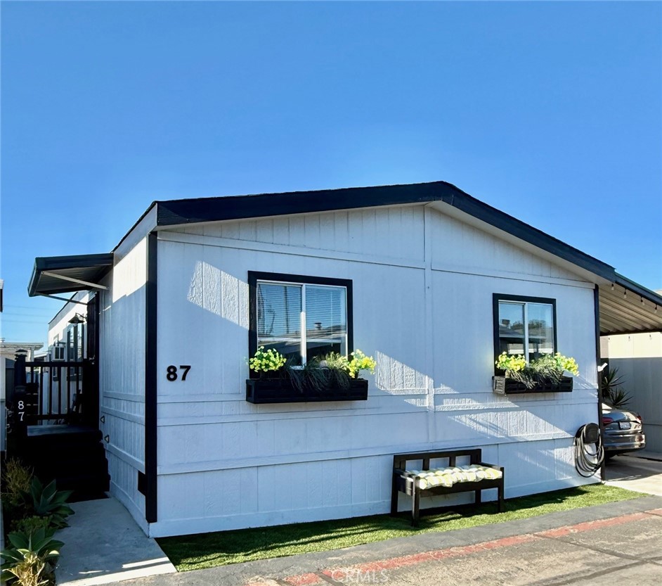 7652 Garfield Avenue 87