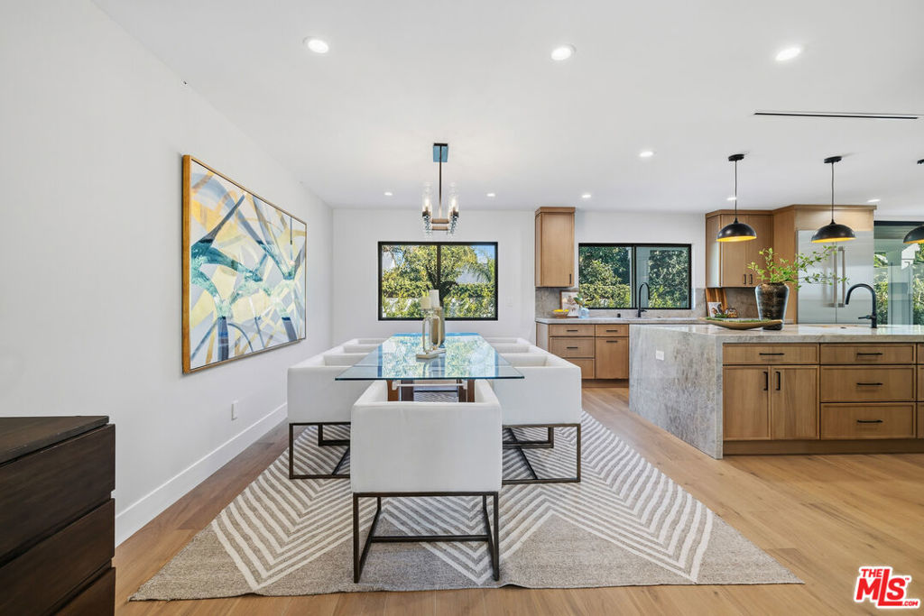 5032 Bluebell Avenue