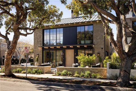 301 Jasmine Corona Del Mar CA 92625