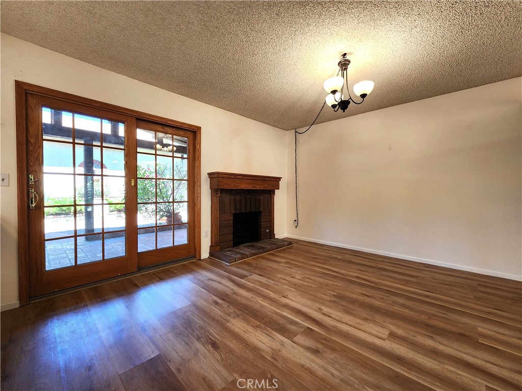 1264 Tarryglen Ln
