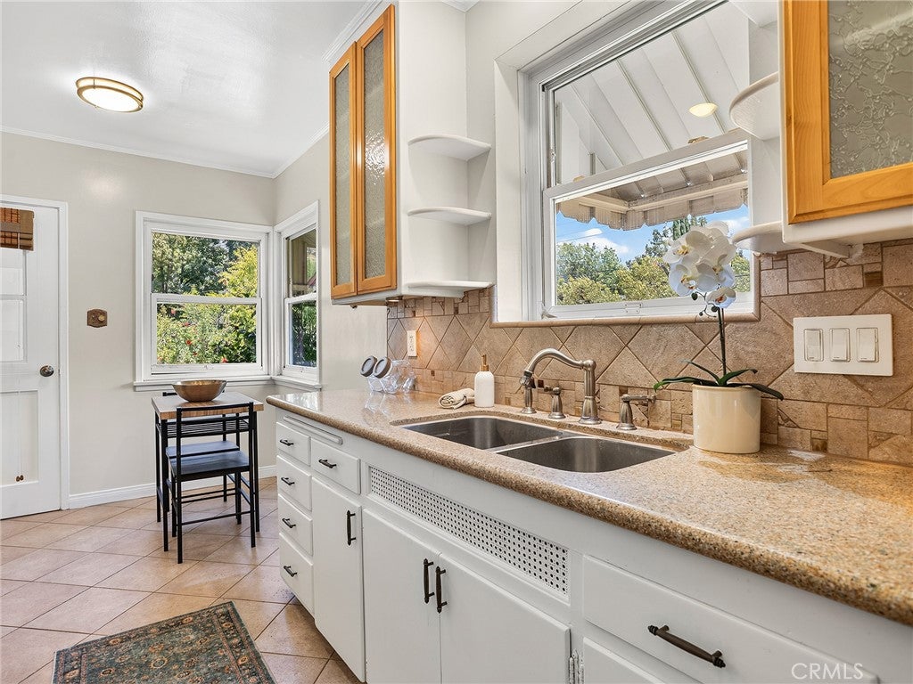 524 S Bel Aire Drive