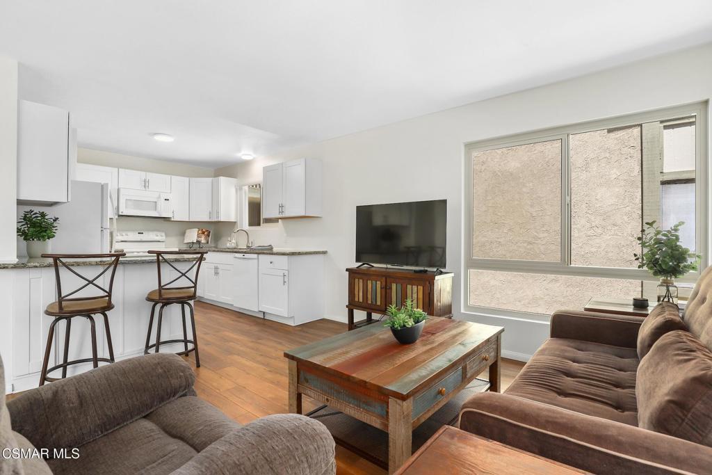 351 Chestnut Hill Court 26