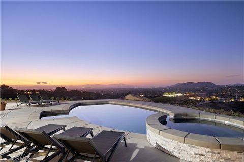 39850 Calle Breve Temecula CA 92592