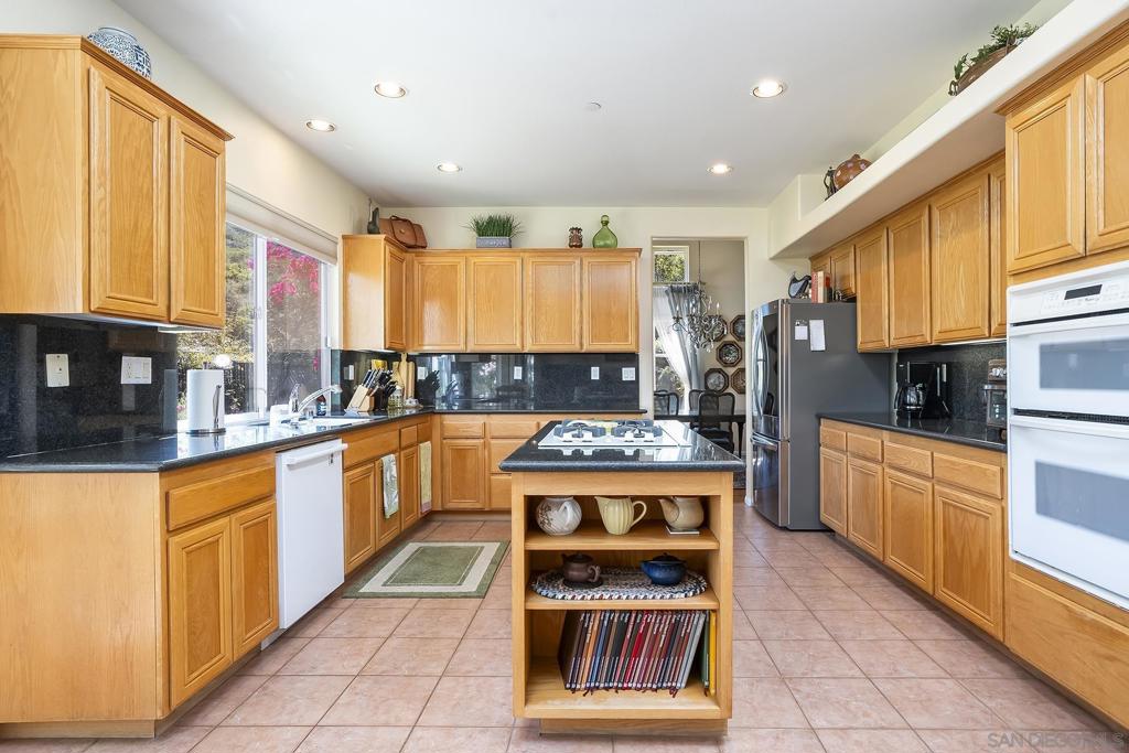2914 STONEFIELD DR