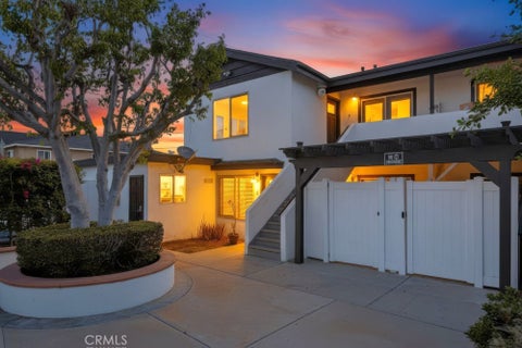 Photo of 1010 Valencia Street #D, Costa Mesa, CA 92626 (MLS # OC26192746)