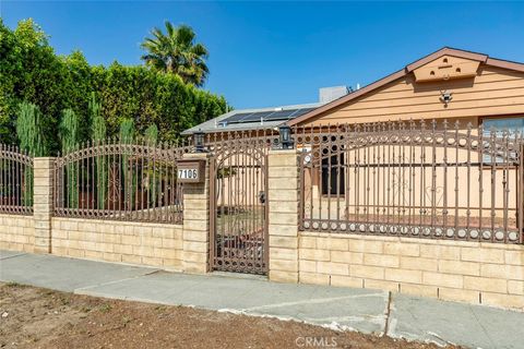 7106 Teesdale Avenue North Hollywood CA 91605