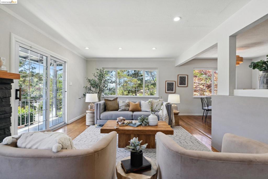 GRASS VALLEY - Residential