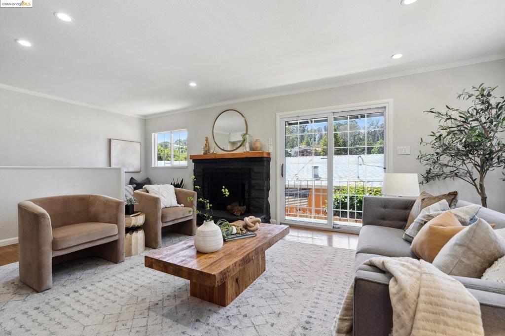 GRASS VALLEY - Residential