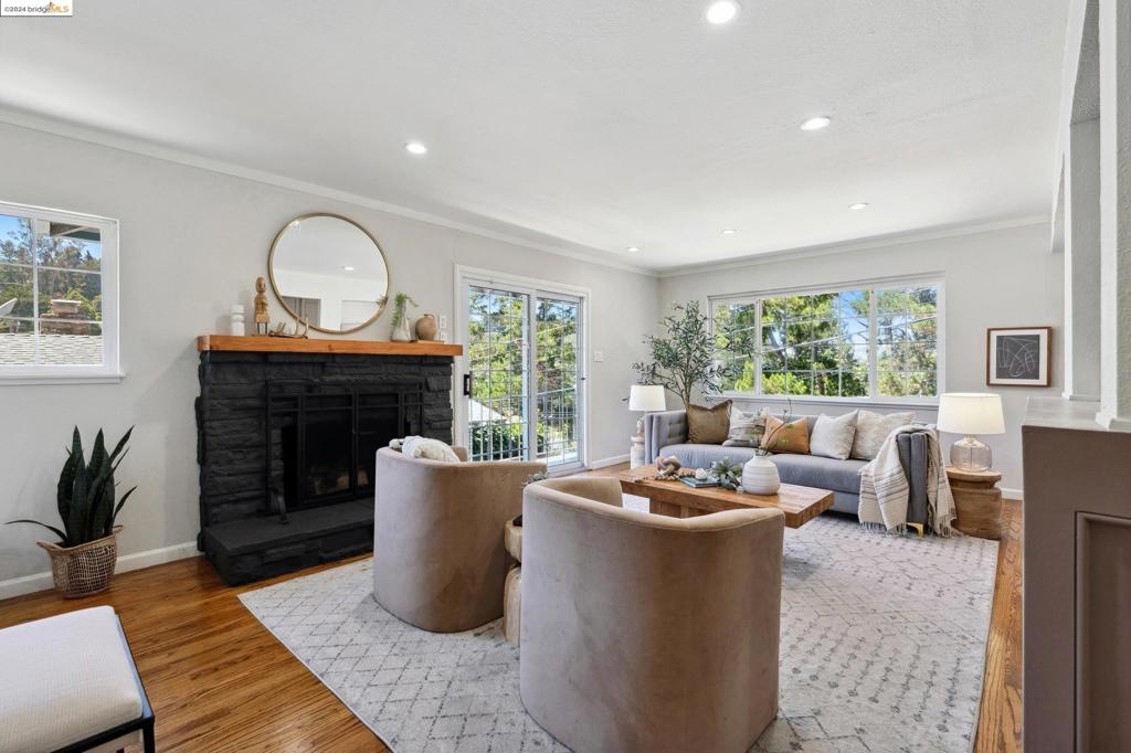 GRASS VALLEY - Residential