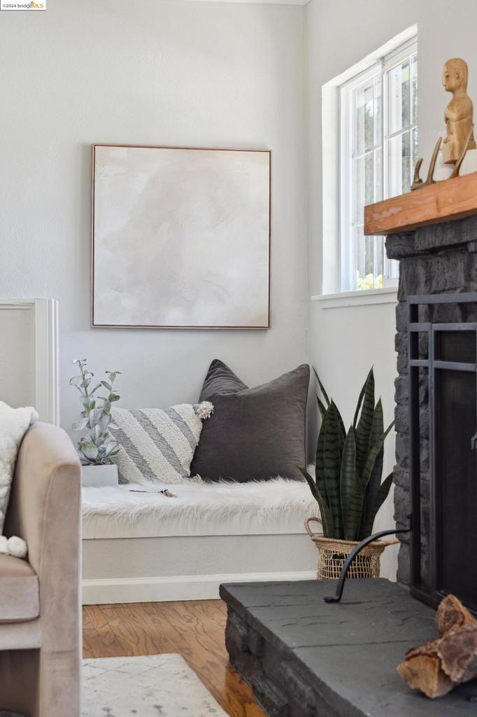 GRASS VALLEY - Residential