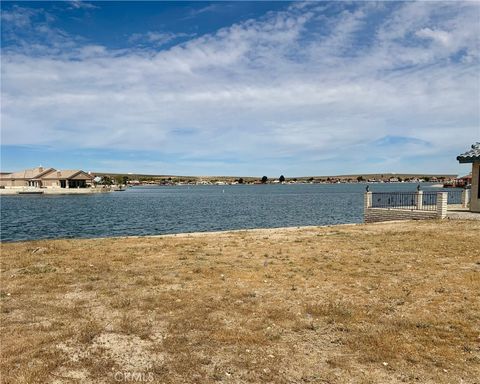Photo of 26322 Corona, Helendale, CA 92342 (MLS # HD26073451)