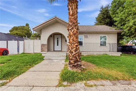 891 E 6th St, Pomona, CA 91766 - MLS#: HD26222024