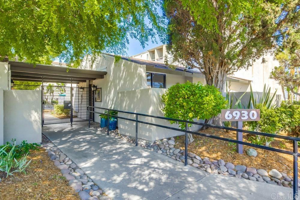 6930 Hyde Park Drive 218