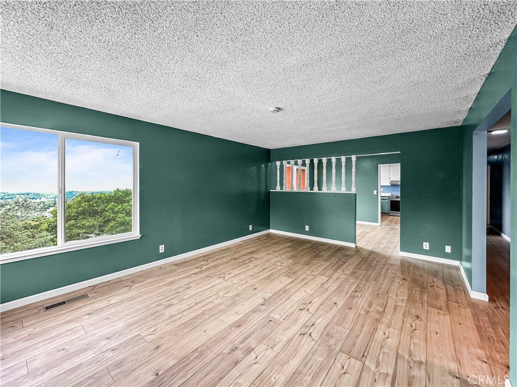 80 Apica Avenue