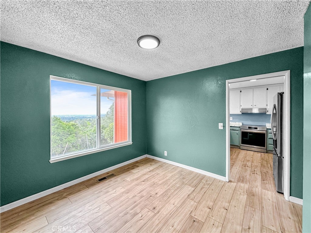 80 Apica Avenue
