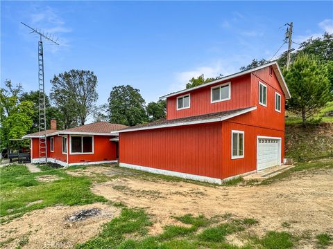 Photo of 80 Apica Avenue, Oroville, CA 95966 (MLS # OR26086161)