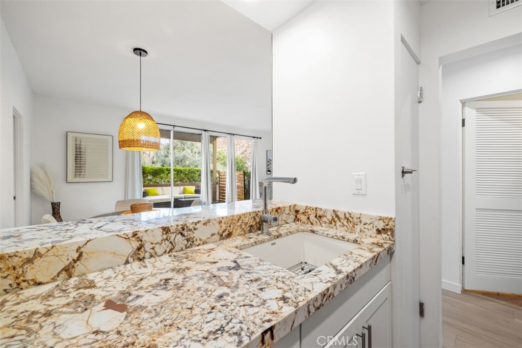 Mountain Cove (32514) - Residential