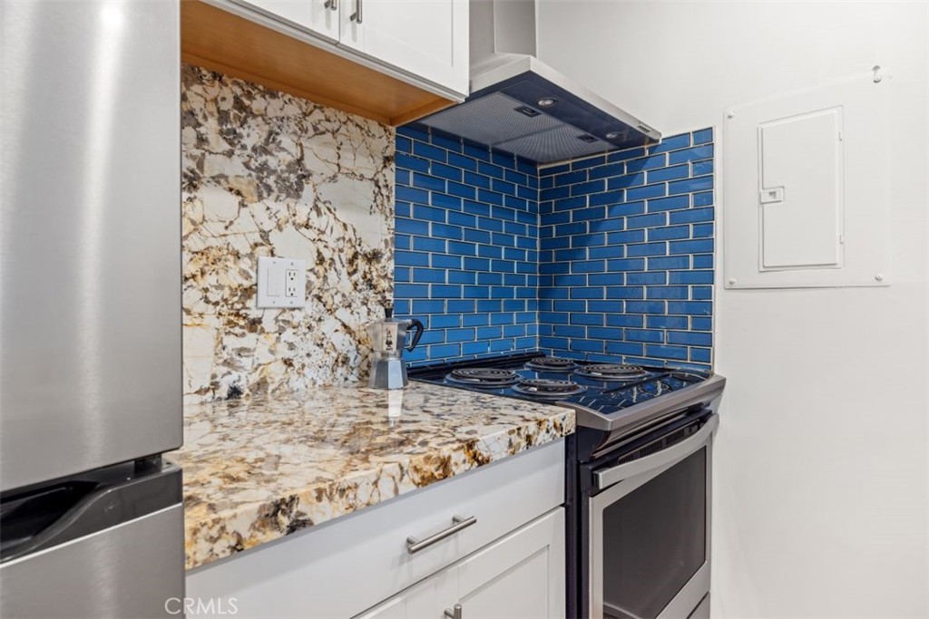 Mountain Cove (32514) - Residential