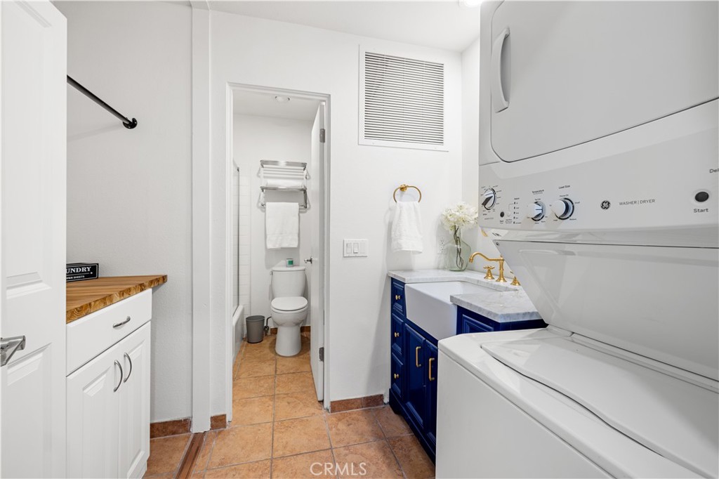 Mountain Cove (32514) - Residential