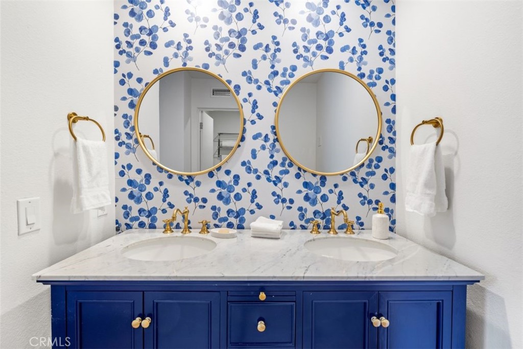 Mountain Cove (32514) - Residential