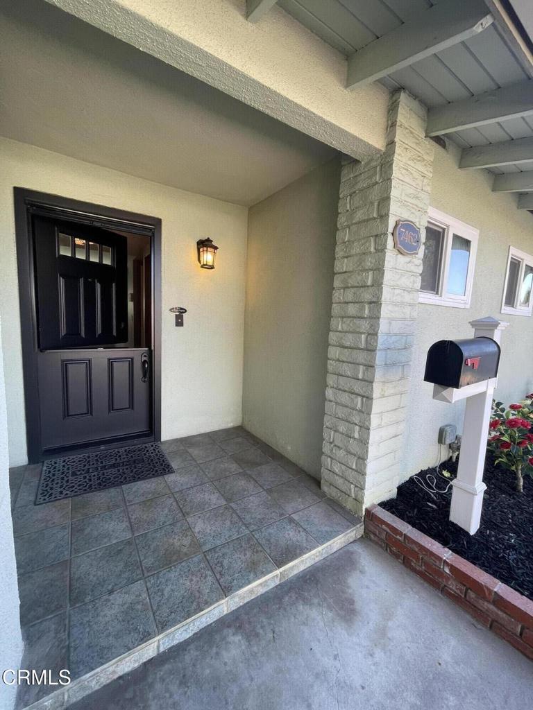 7462 Santa Valera Street