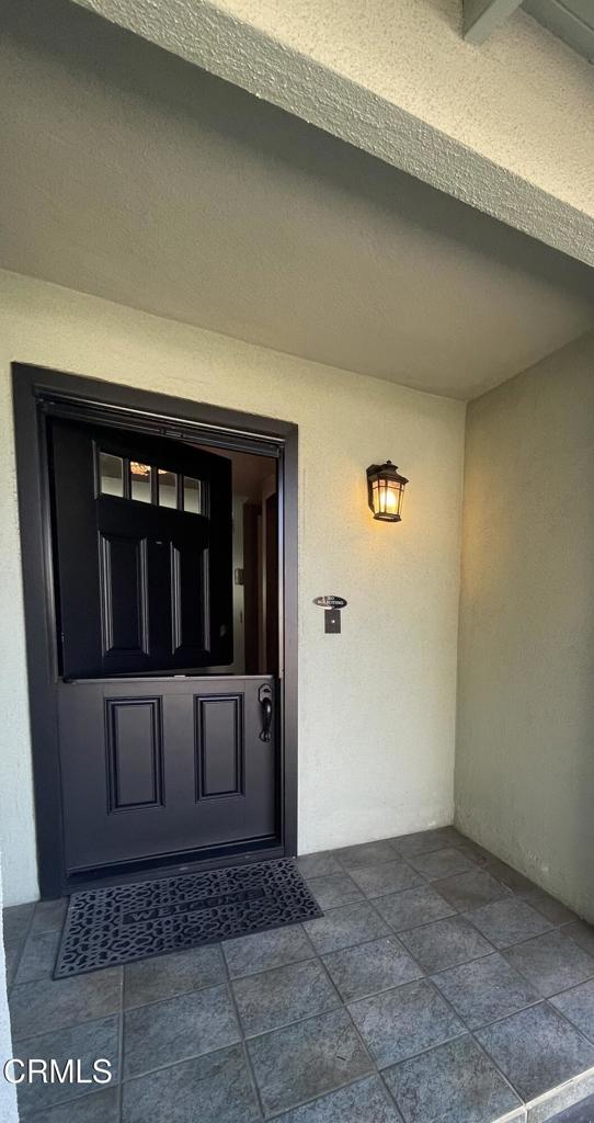 7462 Santa Valera Street