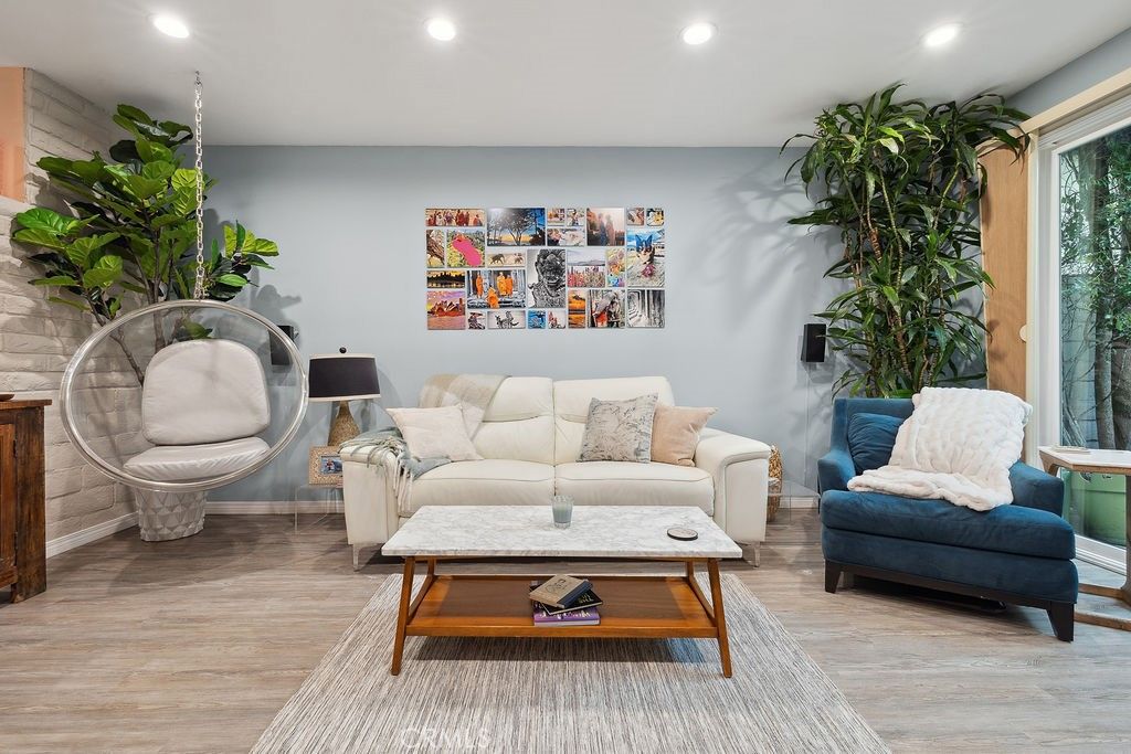 Photo of 11625 Texas Avenue #101, Los Angeles, CA 90025 (MLS # SR25126582)