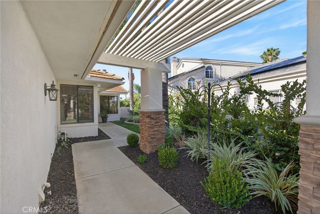 30251 Swan Point