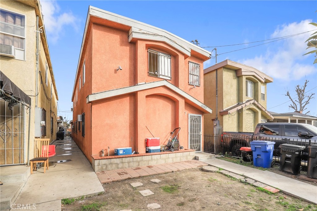 Listing image 1