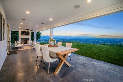 Tiny photo for 24686 Wooded Vista Vis, West Hills, CA 91307 (MLS # SR26086231)