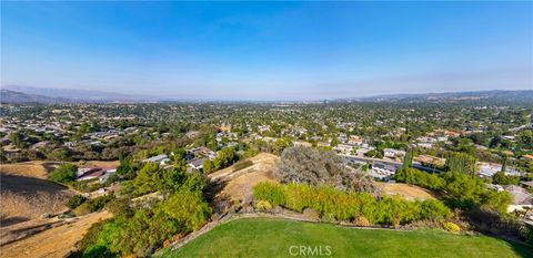 Tiny photo for 24686 Wooded Vista Vis, West Hills, CA 91307 (MLS # SR26086231)