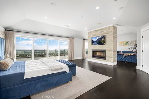 Tiny photo for 24686 Wooded Vista Vis, West Hills, CA 91307 (MLS # SR26086231)
