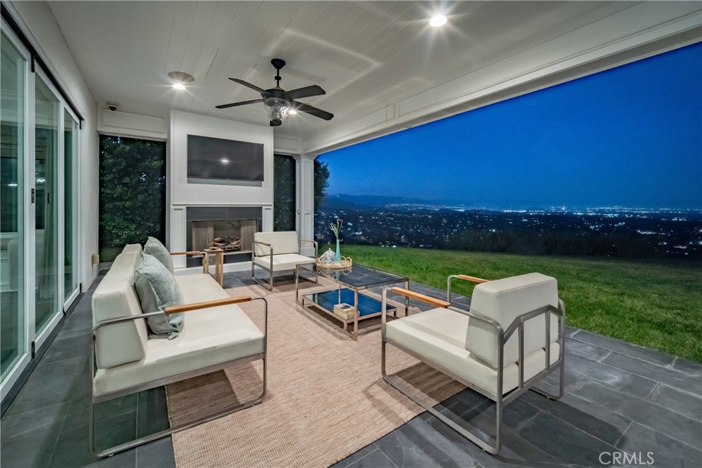24686 Wooded Vista