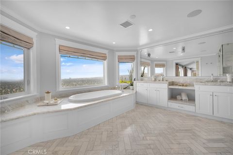 Tiny photo for 24686 Wooded Vista Vis, West Hills, CA 91307 (MLS # SR26086231)