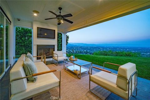 Tiny photo for 24686 Wooded Vista Vis, West Hills, CA 91307 (MLS # SR26086231)