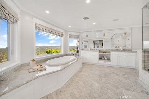 Tiny photo for 24686 Wooded Vista Vis, West Hills, CA 91307 (MLS # SR26086231)
