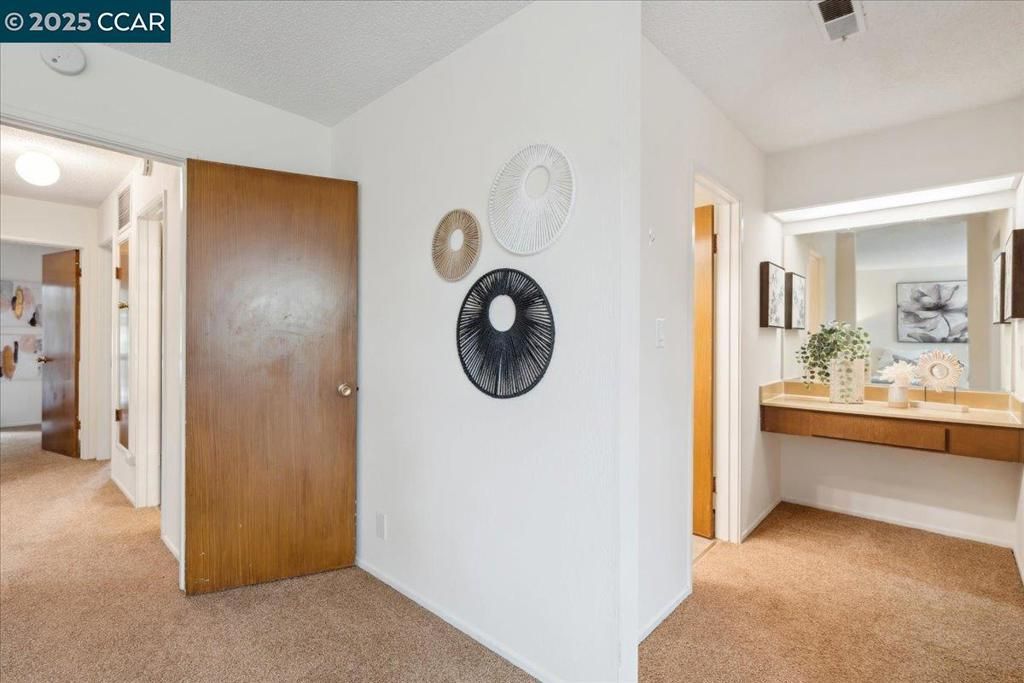 listing image 130726831327431593056