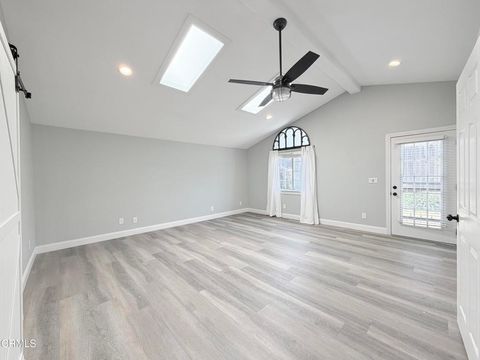 Photo of Margarita Calle Margarita, Thousand Oaks, CA 91360 (MLS # V1-36037)