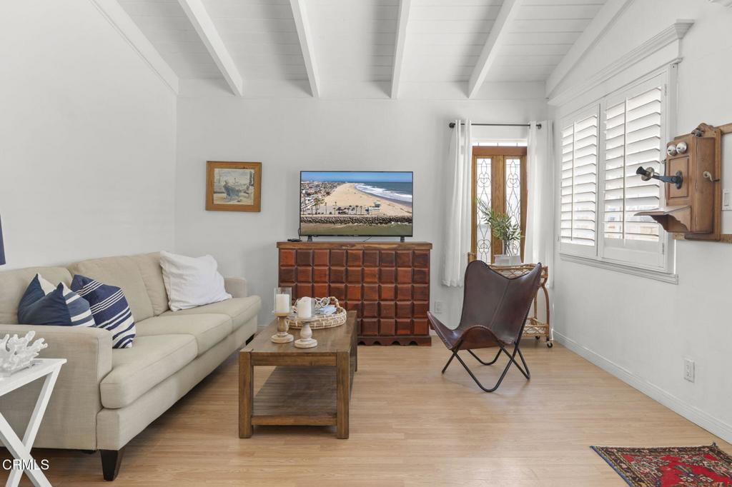 280 Rossmore Drive