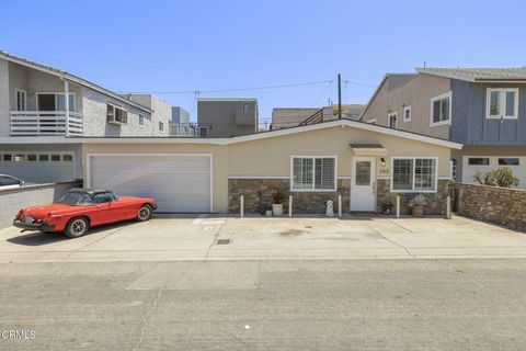 Photo of 280 Rossmore Drive, Oxnard, CA 93035 (MLS # V1-30940) Photo of 280 Rossmore Drive, Oxnard, CA 93035 (MLS # V1-30940)