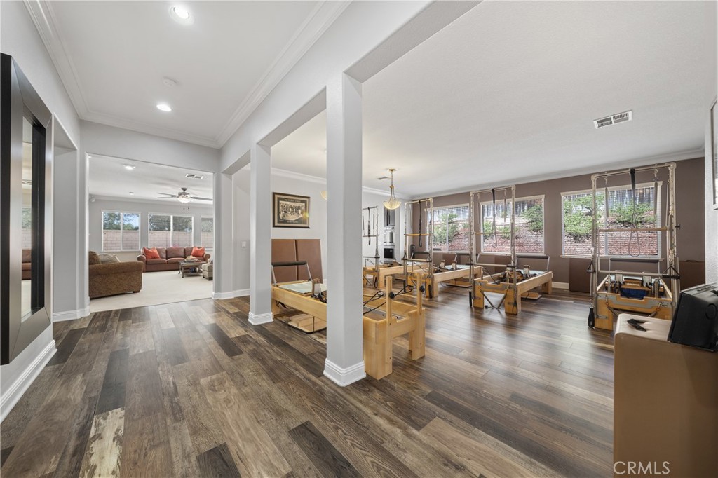 42116 Vandamere Court