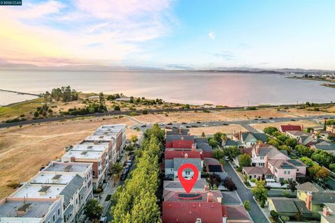 Photo of 2165 Railroad Ave Ave, Hercules, CA 94547 (MLS # 41116006) Photo of 2165 Railroad Ave Ave, Hercules, CA 94547 (MLS # 41116006)