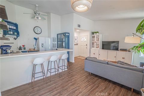 Photo of 2402 Pleasant Way #H, Thousand Oaks, CA 91362 (MLS # SR26070313)