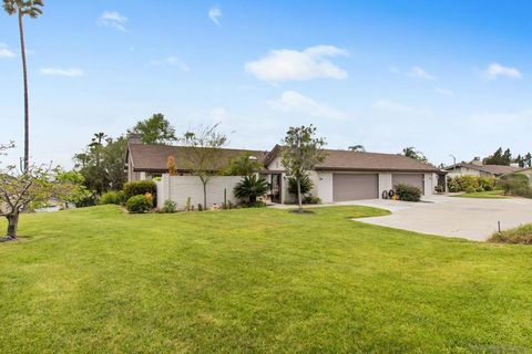24 Via Alta Vis Bonsall CA 92003